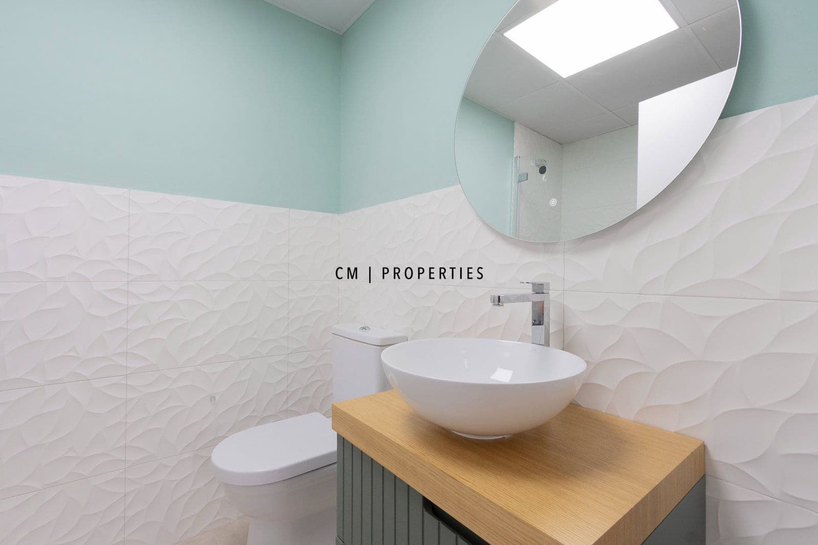 Piso de 3 habitaciones en València ciudad en alquiler con piscina garaje - 2.100 € (Ref: 9832892)