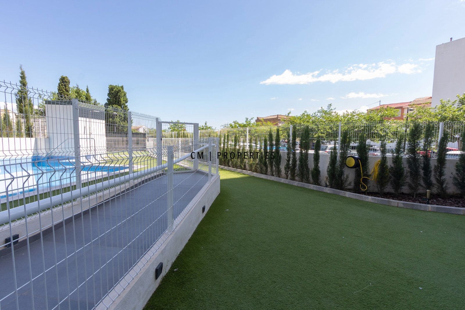 Piso de 3 habitaciones en València ciudad en alquiler con piscina garaje - 2.100 € (Ref: 9832892)