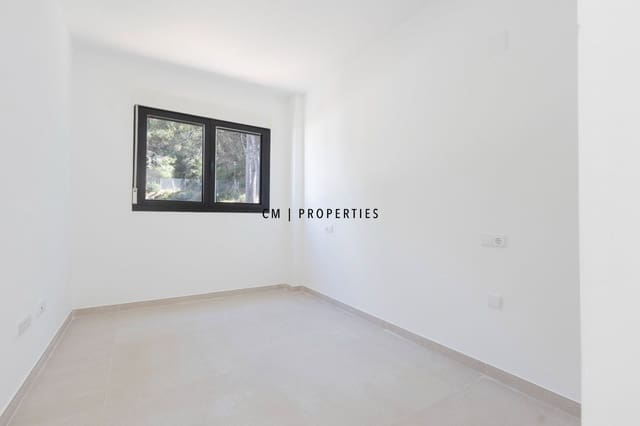 4 Zimmer Villa zu verkaufen in Chiva - 483.000 € (Ref: 9832894)