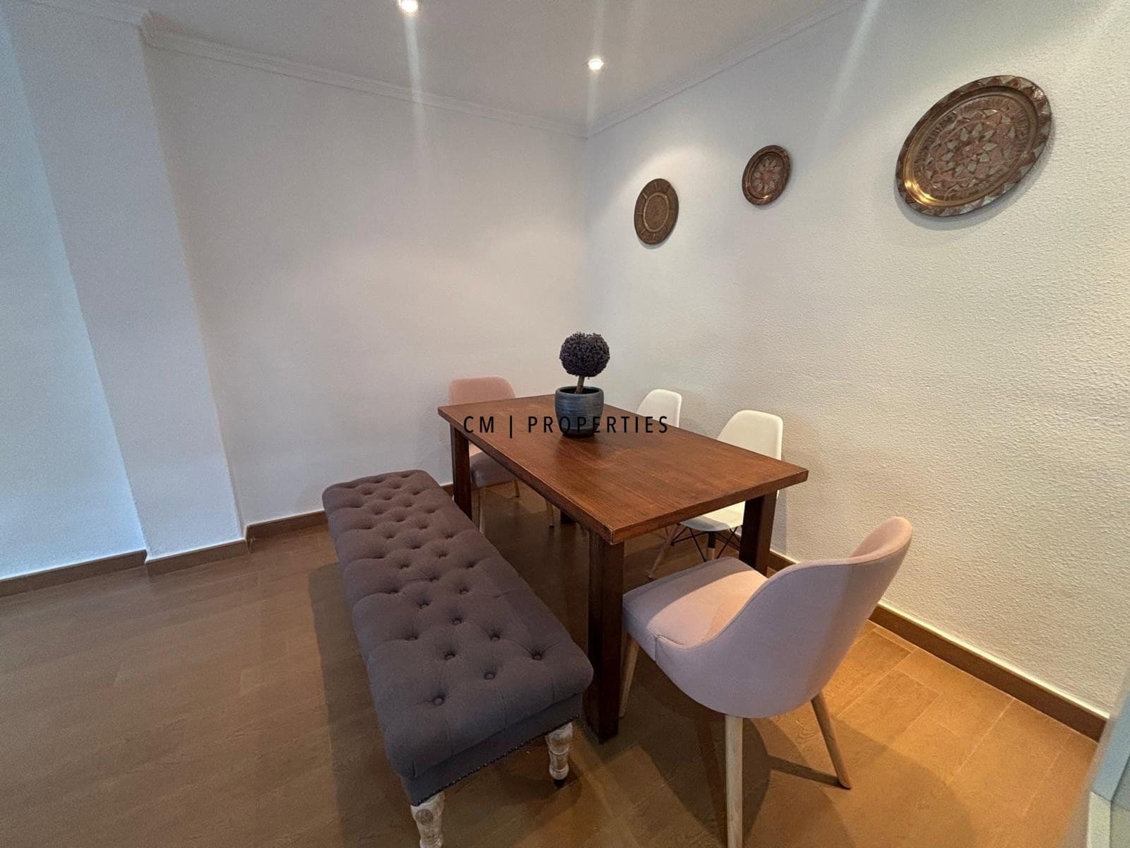 3 slaapkamer Flat te huur in Valencia stad - € 1.400 (Ref: 9834036)