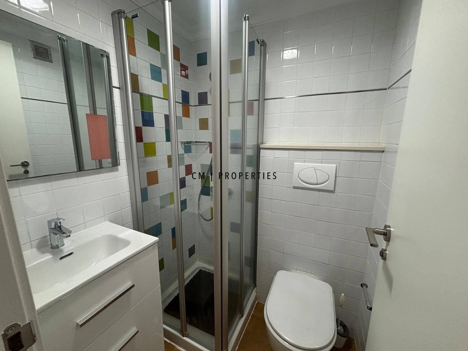 3 slaapkamer Flat te huur in Valencia stad - € 1.400 (Ref: 9834036)