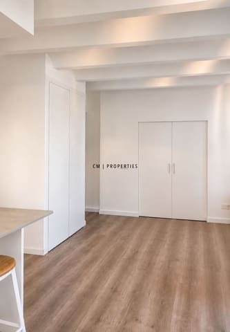 2 soveværelse Lejlighed til leje i Ciutat Vella, Valencia by med garage - € 2.600 (Ref: 9834242)