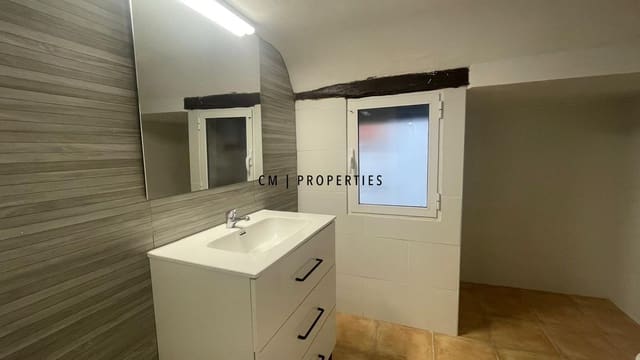 4 makuuhuone Huvila myytävänä paikassa Alicante kaupunki - 89 700 € (Ref: 9834243)