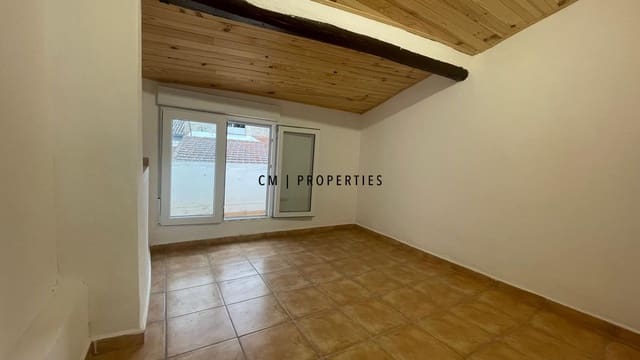 4 makuuhuone Huvila myytävänä paikassa Alicante kaupunki - 89 700 € (Ref: 9834243)
