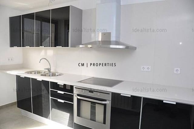 Chalet de 3 habitaciones en Bétera en alquiler con piscina garaje - 2.500 € (Ref: 9838729)