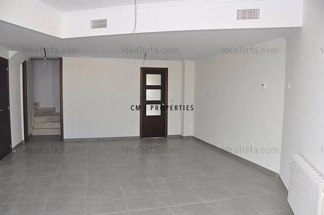 Chalet de 3 habitaciones en Bétera en alquiler con piscina garaje - 2.500 € (Ref: 9838729)