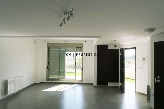 Chalet de 3 habitaciones en Bétera en alquiler con piscina garaje - 2.500 € (Ref: 9838729)