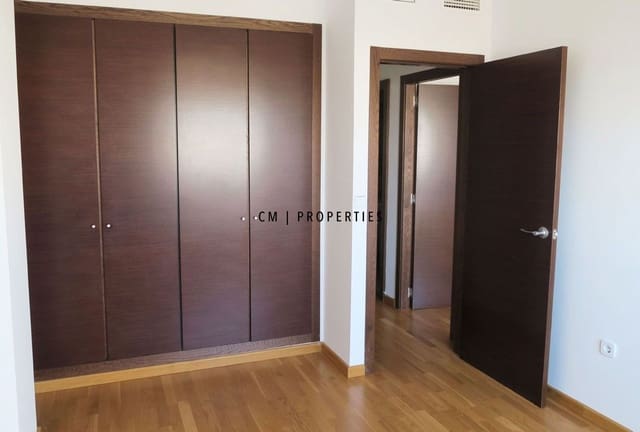 Chalet de 3 habitaciones en Bétera en alquiler con piscina garaje - 2.500 € (Ref: 9838729)