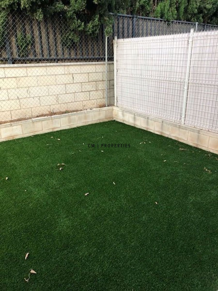 Chalet de 3 habitaciones en Bétera en alquiler con piscina garaje - 2.500 € (Ref: 9838729)