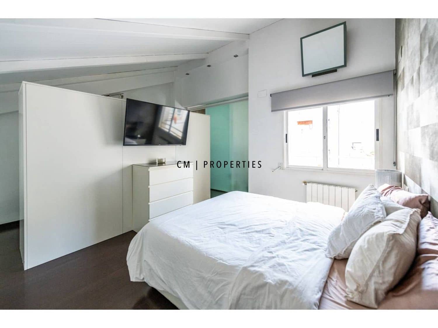 3 bedroom Flat for rent in Valencia city with garage - € 2,500 (Ref: 9844209)