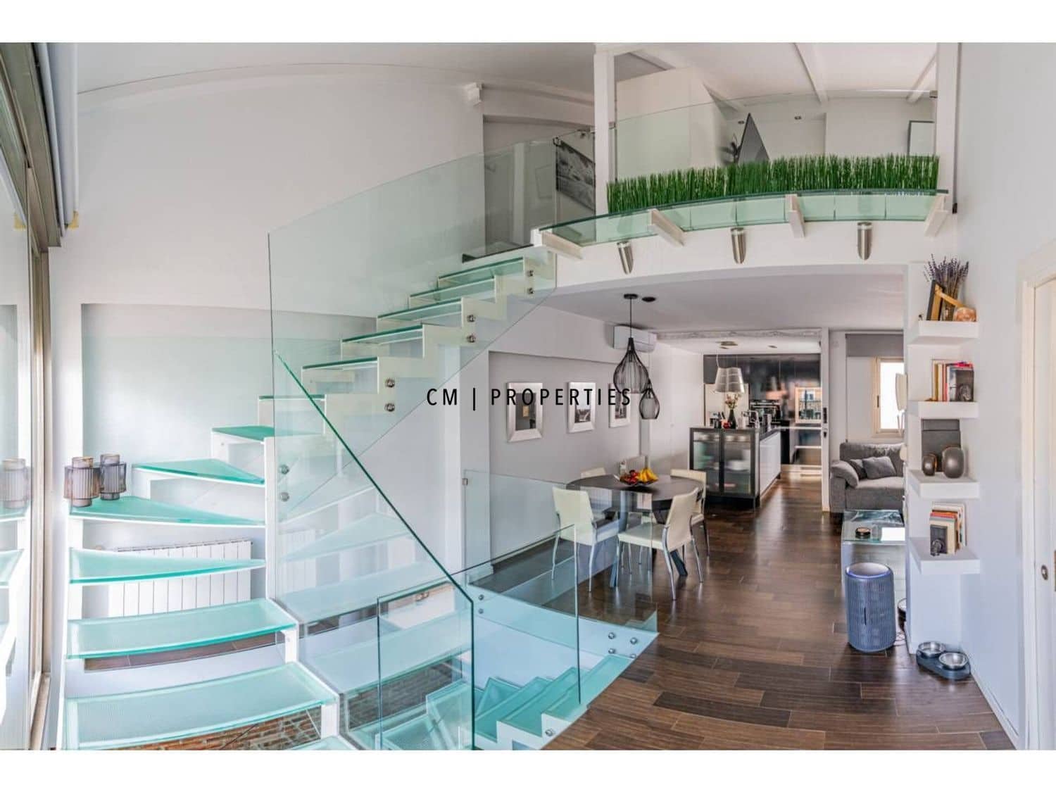 3 bedroom Flat for rent in Valencia city with garage - € 2,500 (Ref: 9844209)