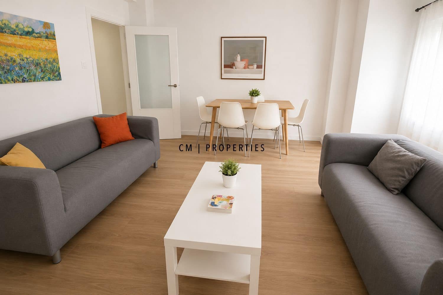 4 bedroom Flat for rent in Valencia city - € 1,800 (Ref: 9847580)
