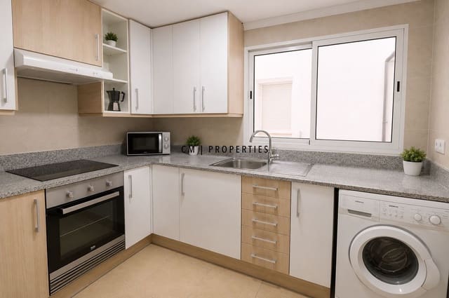 4 sovrum Lägenhet att hyra i Algiros, Valencia stad - 1 800 € (Ref: 9847580)
