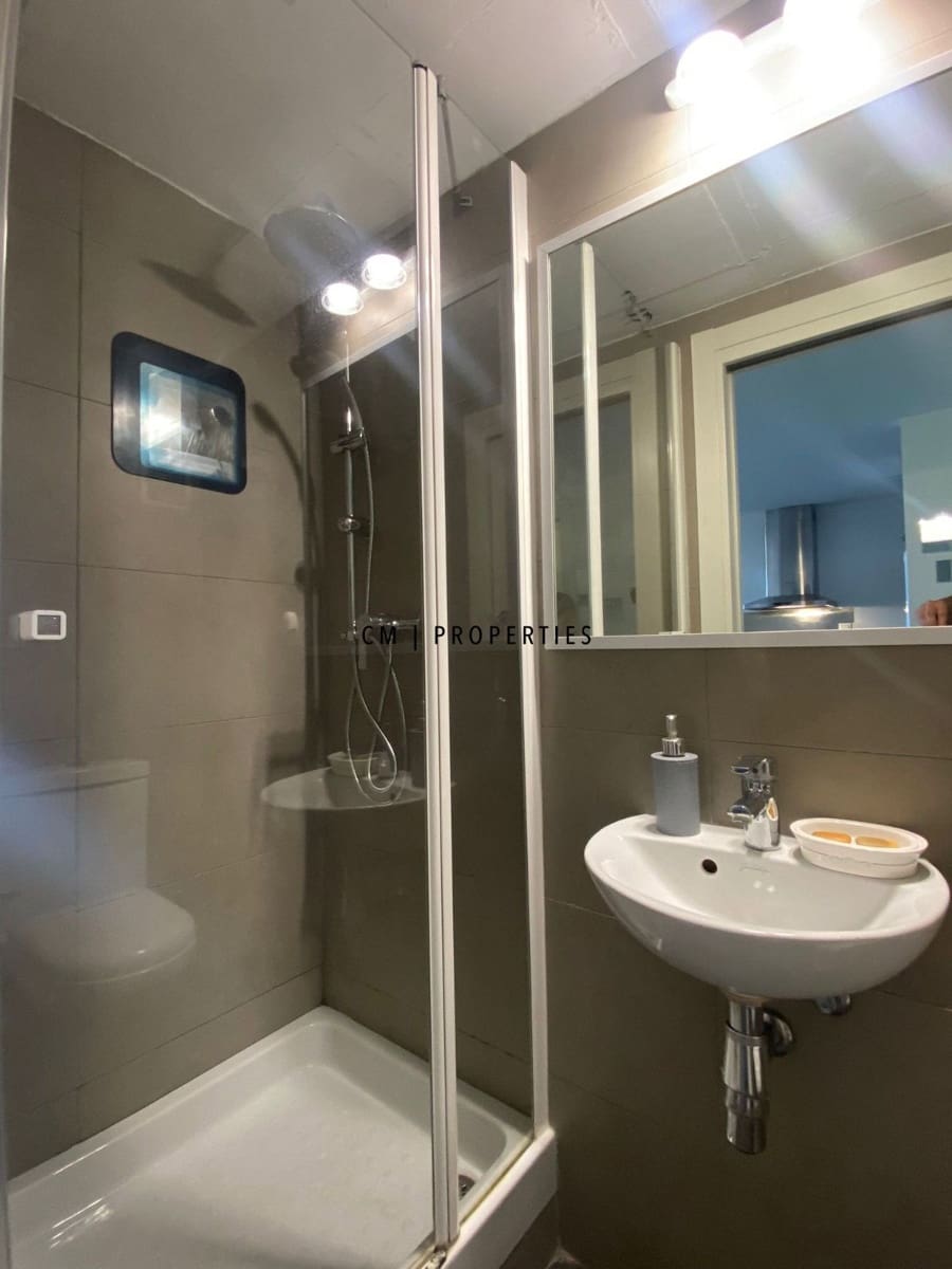 Lägenhet att hyra i Valencia stad med pool garage - 1 250 € (Ref: 9850498)