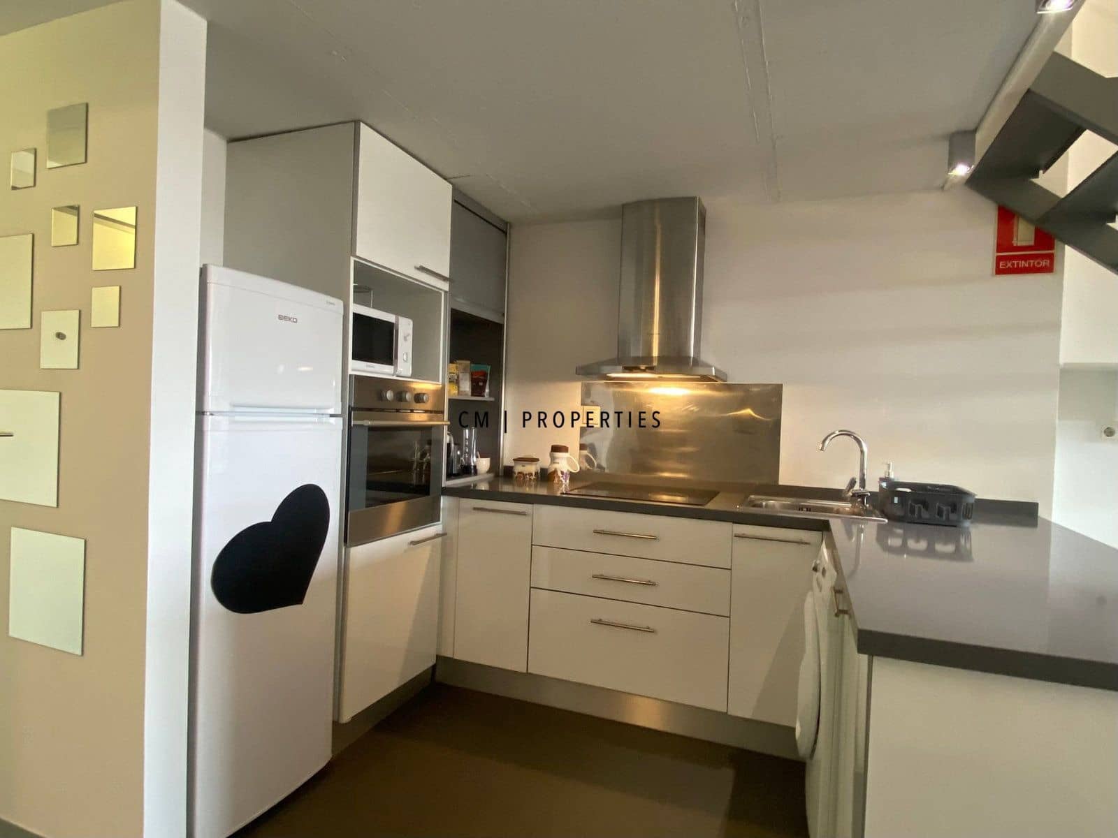 Lägenhet att hyra i Valencia stad med pool garage - 1 250 € (Ref: 9850498)