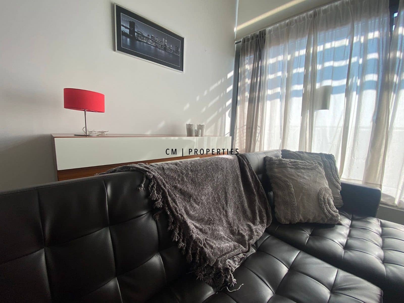 Lägenhet att hyra i Valencia stad med pool garage - 1 250 € (Ref: 9850498)
