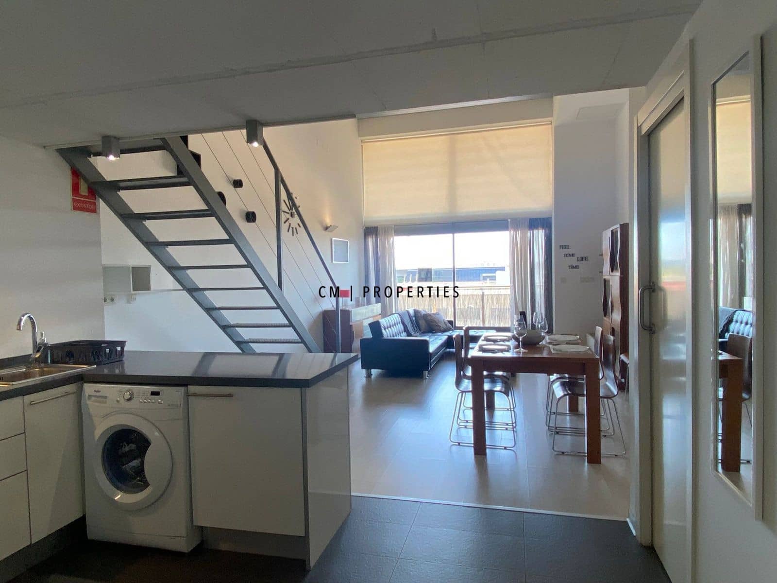 Lägenhet att hyra i Valencia stad med pool garage - 1 250 € (Ref: 9850498)