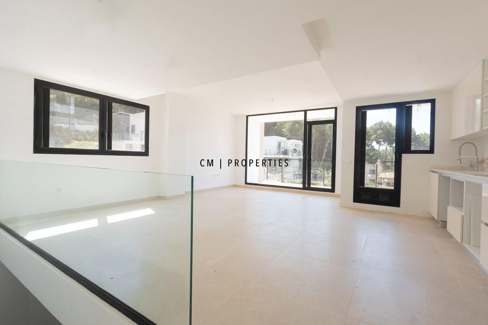 3 bedroom Villa for sale in Chiva - € 483,000 (Ref: 9850499)