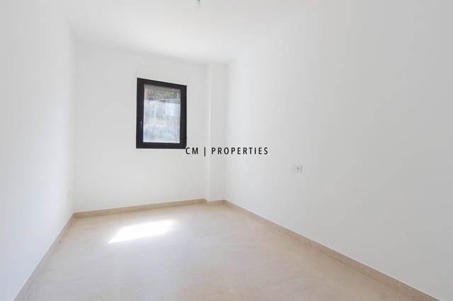 3 slaapkamer Villa te koop in Chiva - € 483.000 (Ref: 9850499)