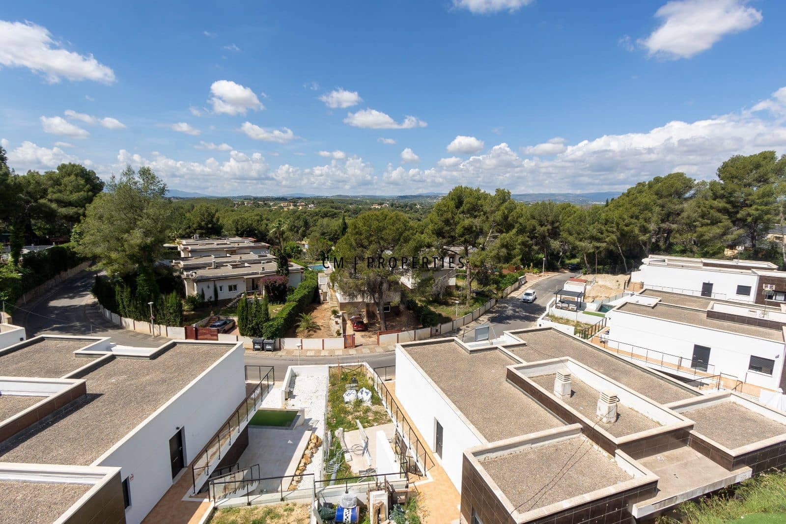 3 bedroom Villa for sale in Chiva - € 483,000 (Ref: 9850499)