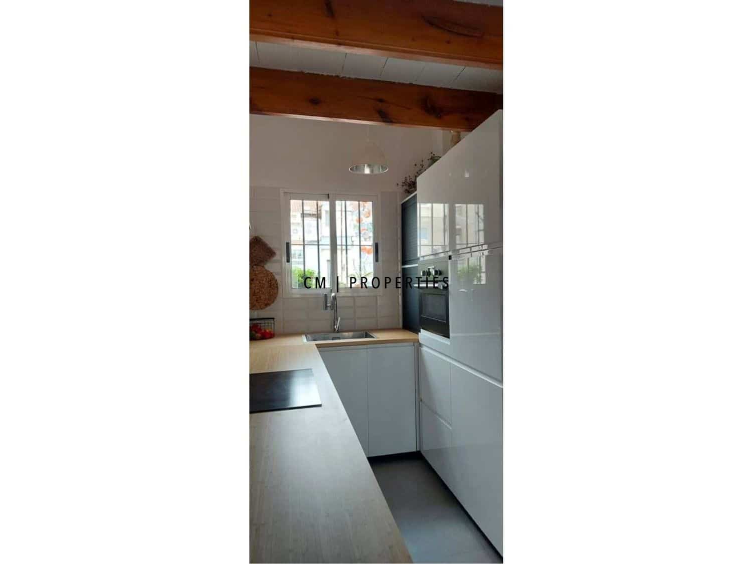 1 soveværelse Lejlighed til leje i Valencia by - € 1.300 (Ref: 9854511)