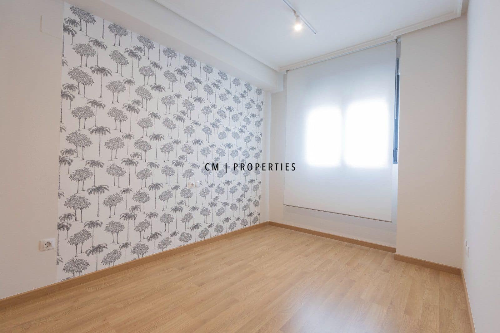 3 bedroom Penthouse for rent in La Pobla de Farnals with pool garage - € 1,300 (Ref: 9854614)