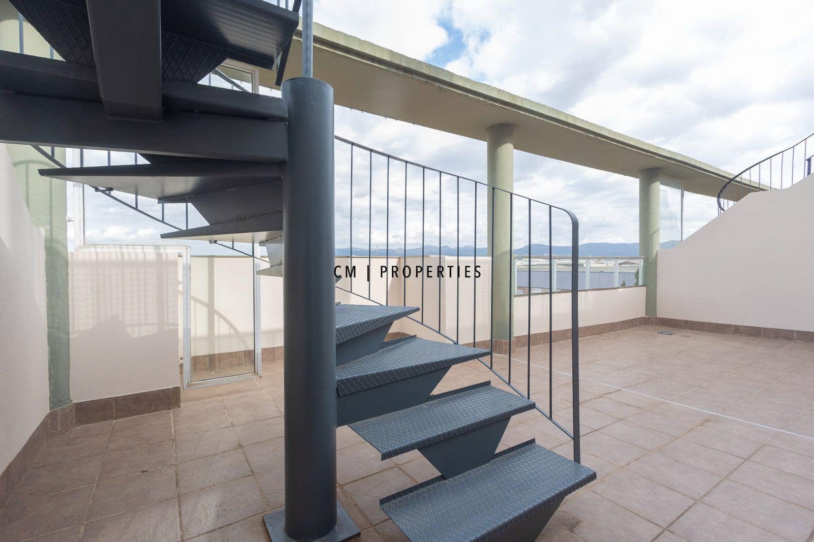 3 bedroom Penthouse for rent in La Pobla de Farnals with pool garage - € 1,300 (Ref: 9854614)