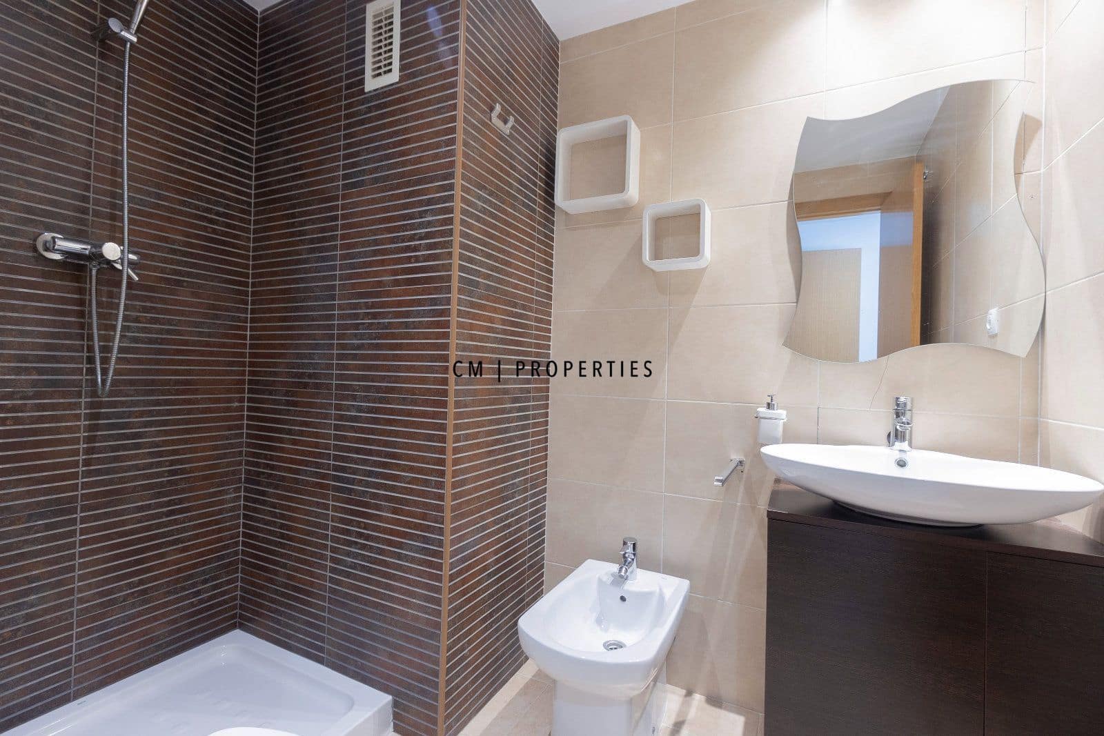3 bedroom Penthouse for rent in La Pobla de Farnals with pool garage - € 1,300 (Ref: 9854614)