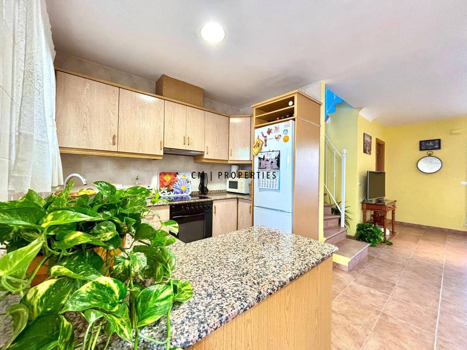 5 bedroom Townhouse for sale in Sagunto / Sagunt - € 350,000 (Ref: 9855933)