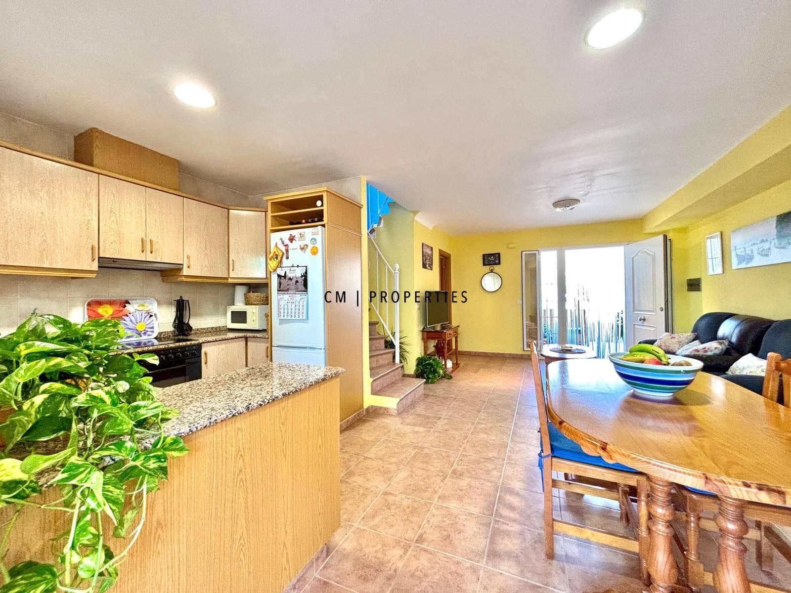 5 bedroom Townhouse for sale in Sagunto / Sagunt - € 350,000 (Ref: 9855933)