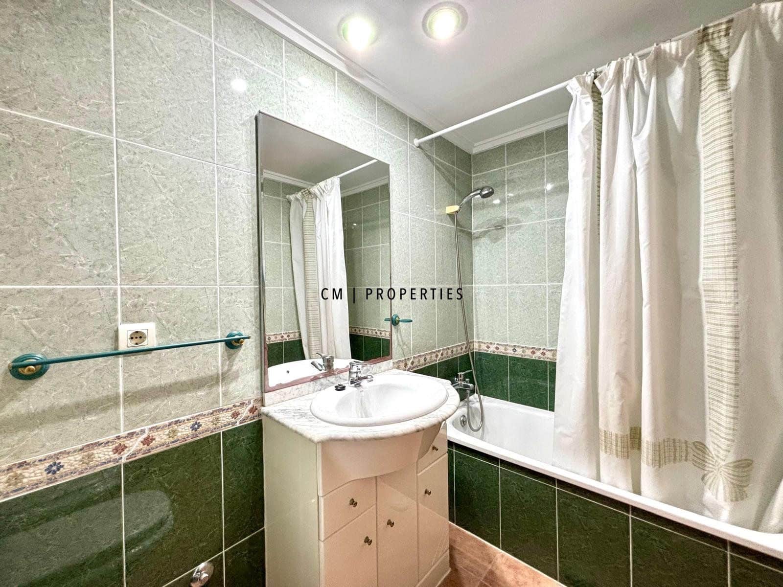 5 bedroom Townhouse for sale in Sagunto / Sagunt - € 350,000 (Ref: 9855933)