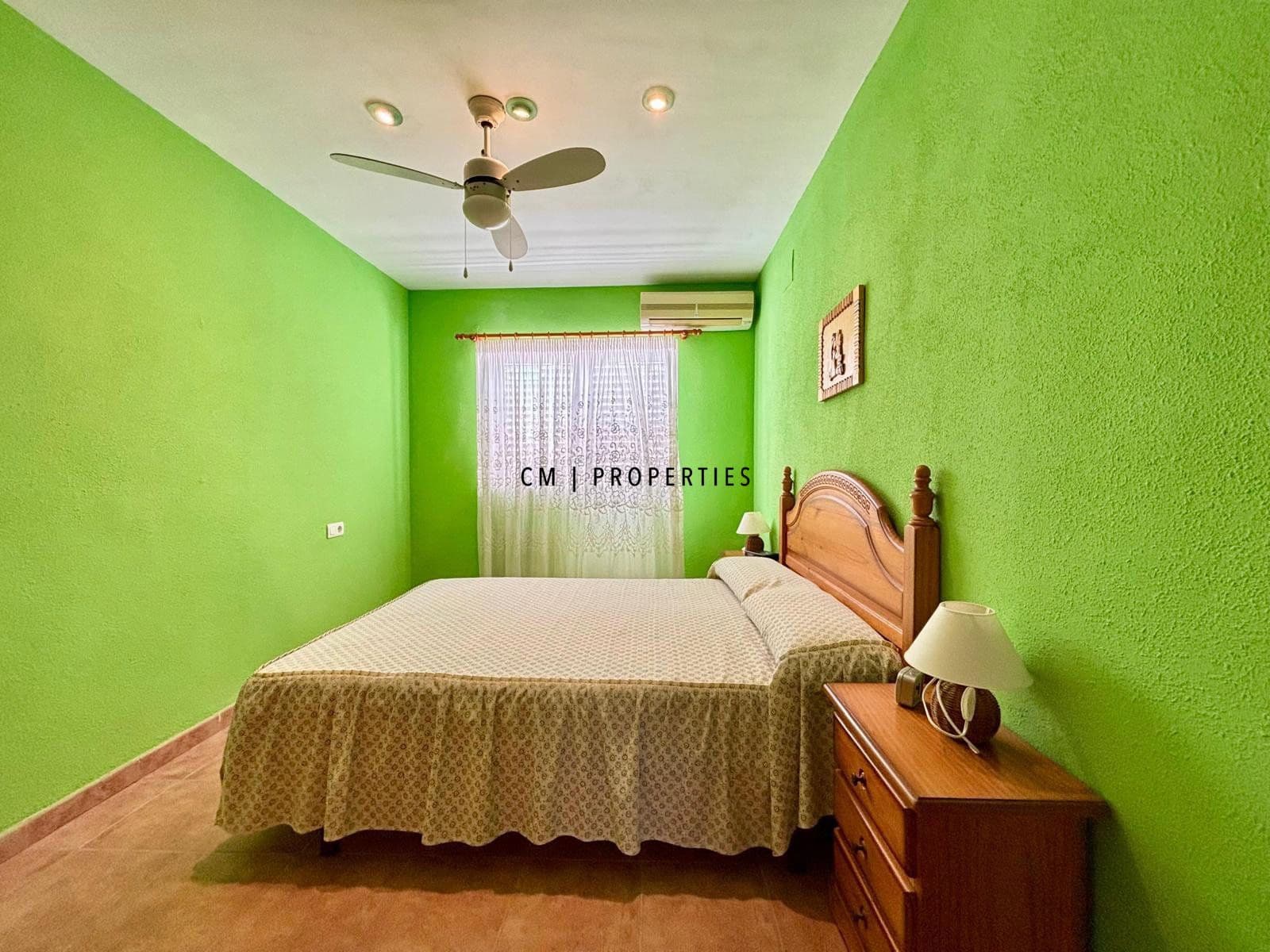 5 bedroom Townhouse for sale in Sagunto / Sagunt - € 350,000 (Ref: 9855933)