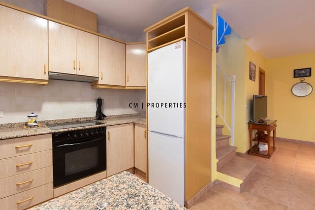 4 makuuhuone Omakotitalo myytävänä paikassa Sagunto / Sagunt - 335 000 € (Ref: 9855933)