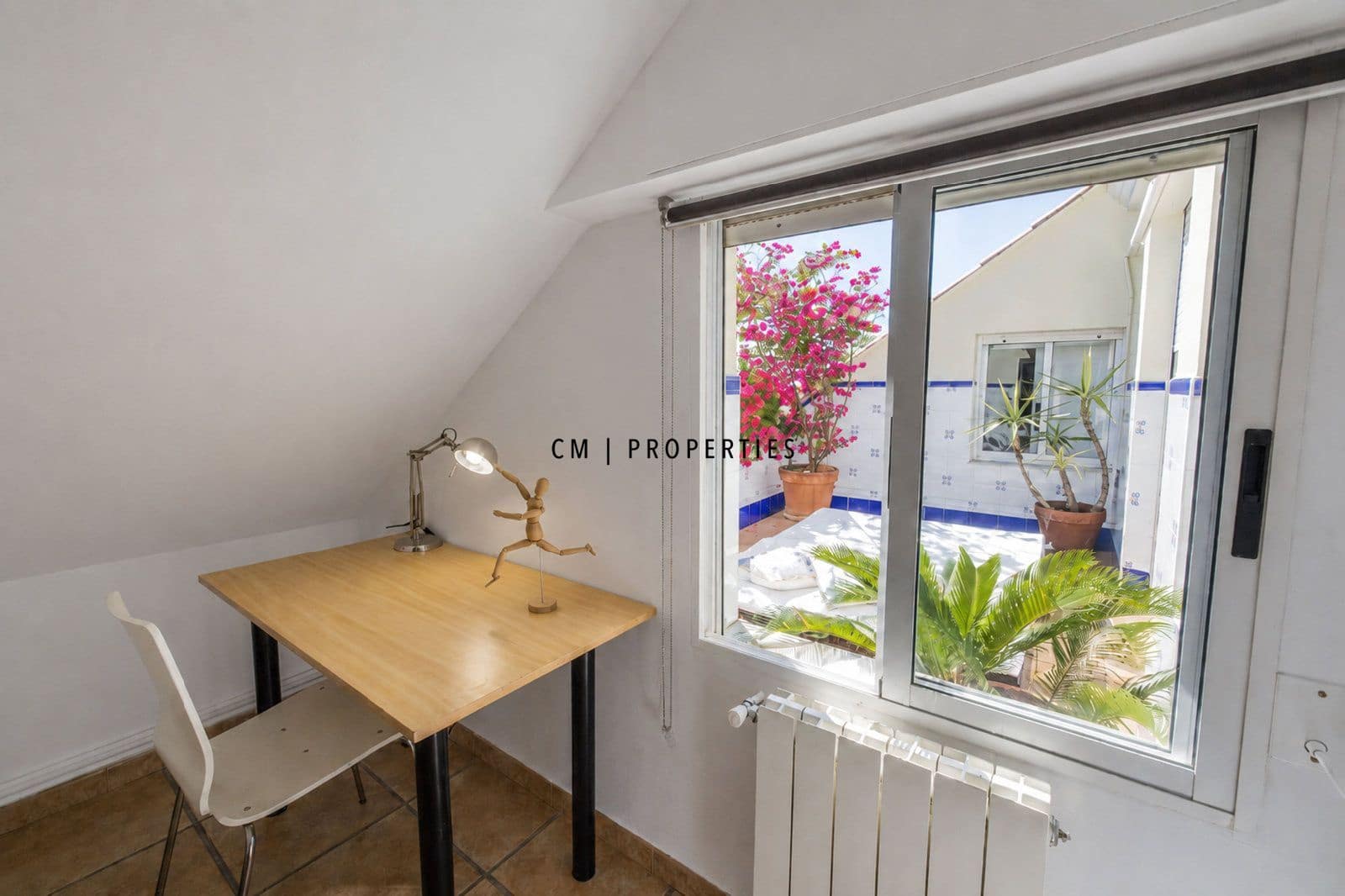 3 sypialnia Penthouse do wynajęcia w Faura z garażem - 1 245 € (Ref: 9855934)