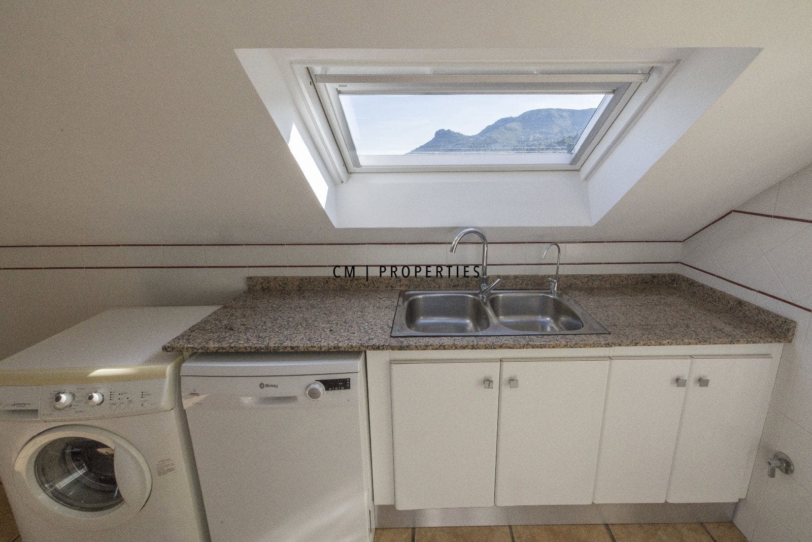 3 sypialnia Penthouse do wynajęcia w Faura z garażem - 1 245 € (Ref: 9855934)