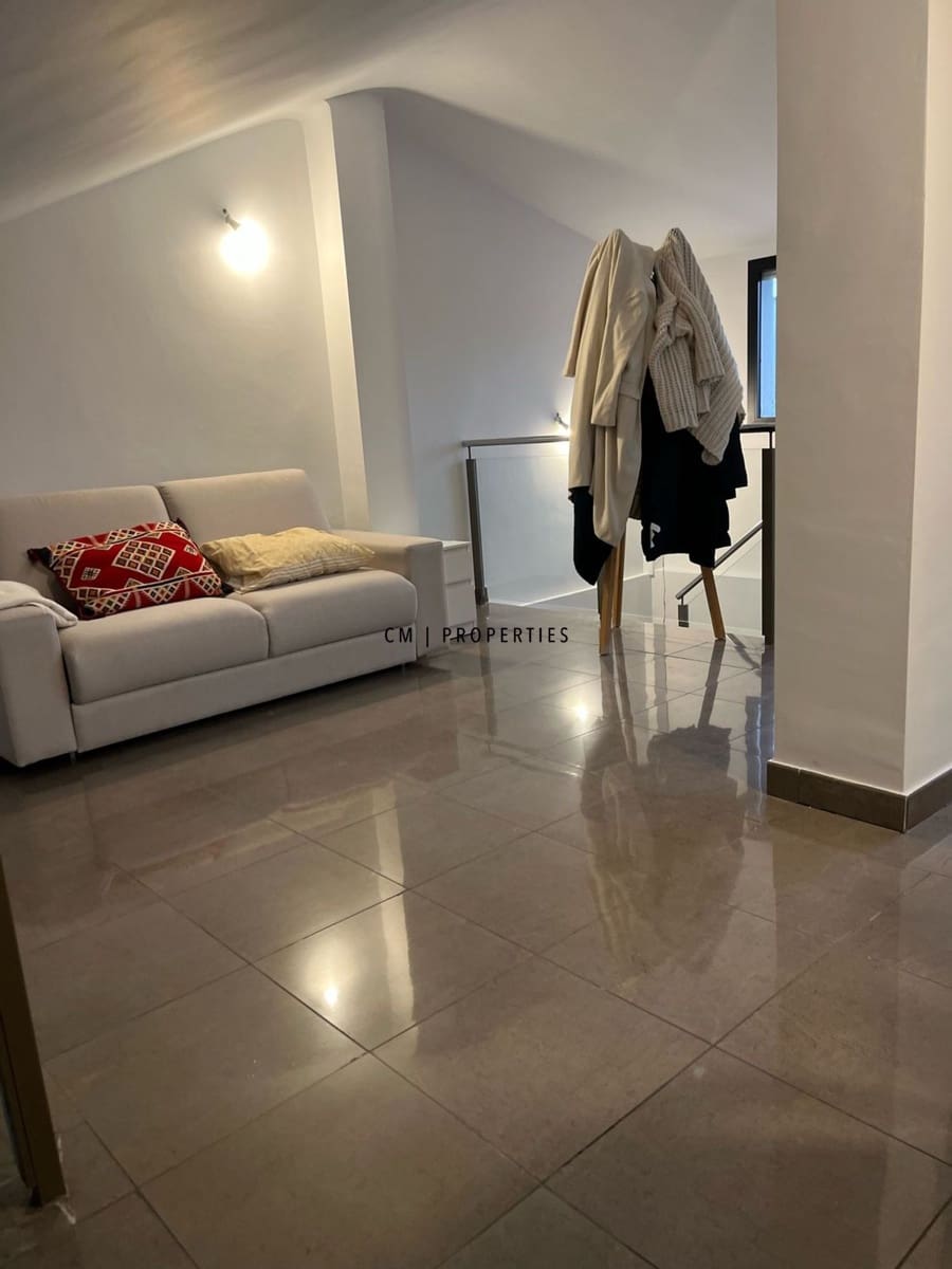 2 soveværelse Lejlighed til leje i Valencia by med swimmingpool garage - € 1.500 (Ref: 9858437)
