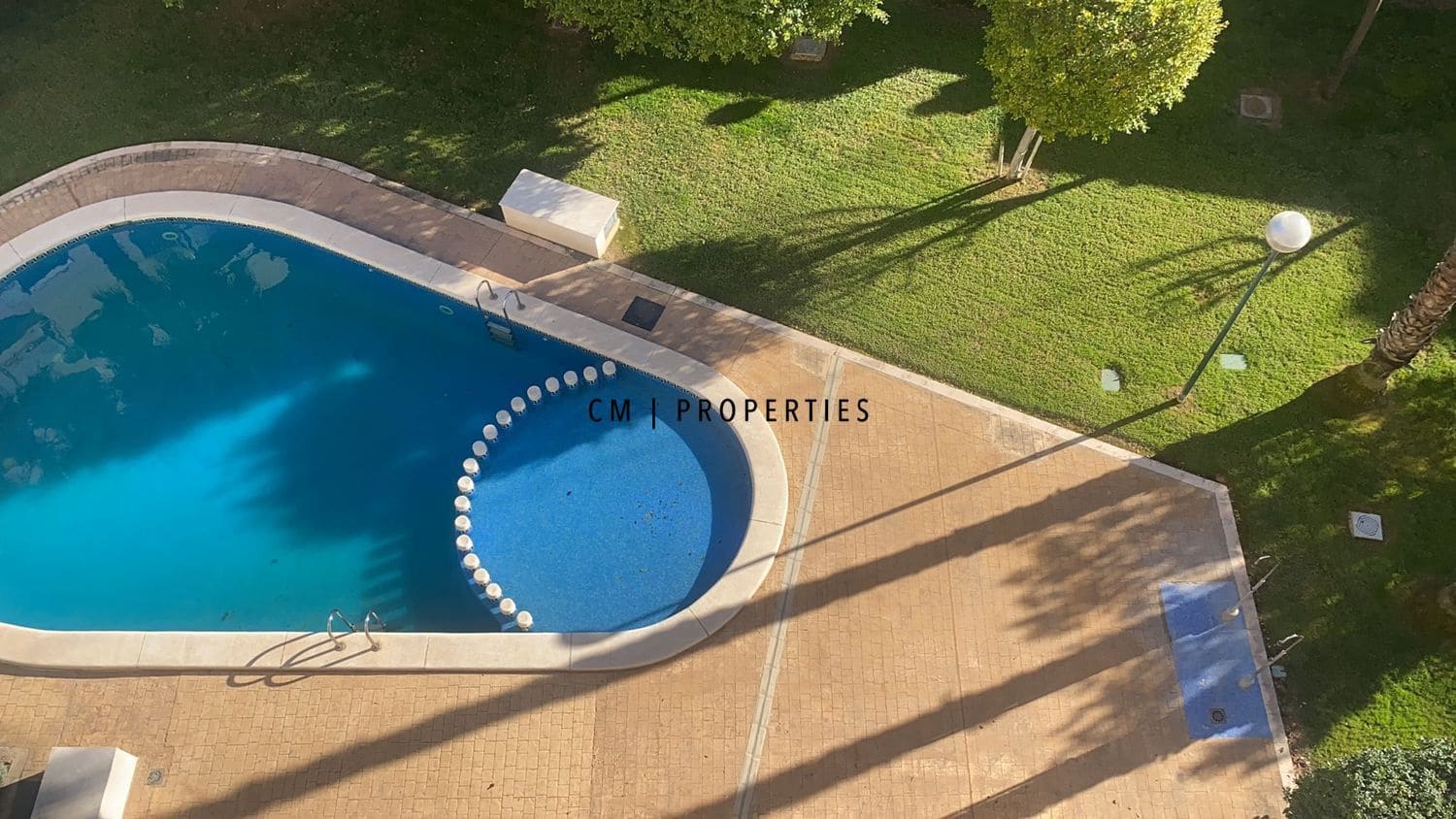 2 soveværelse Lejlighed til leje i Valencia by med swimmingpool garage - € 1.500 (Ref: 9858437)