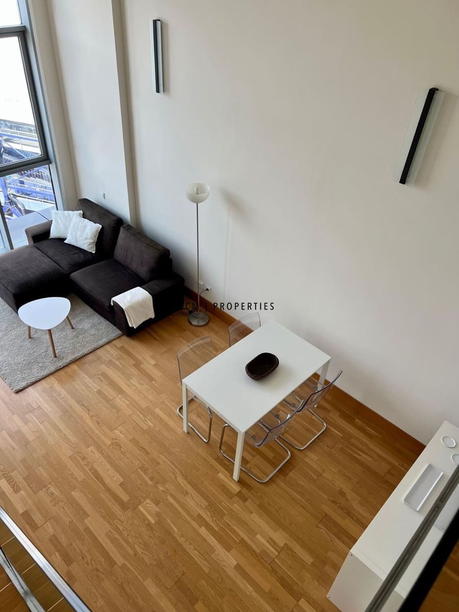 Piso de 1 habitación en València ciudad en alquiler con garaje - 1.200 € (Ref: 9858637)