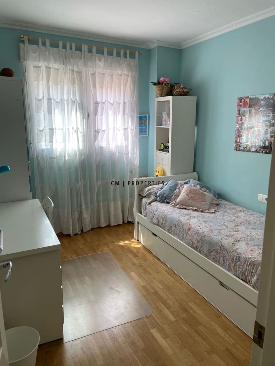 3 soveværelse Lejlighed til leje i Valencia by med garage - € 2.300 (Ref: 9858867)