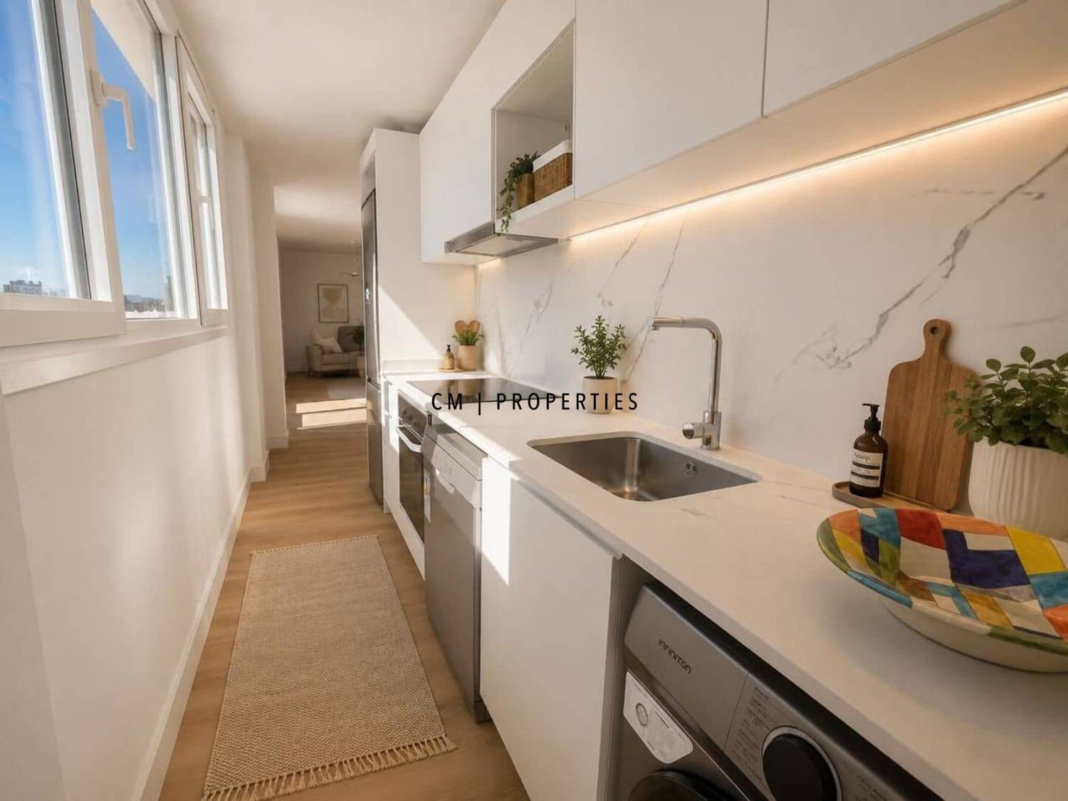 2 sypialnia Penthouse do wynajęcia w Miasto Walencja z basenem - 1 500 € (Ref: 9858923)