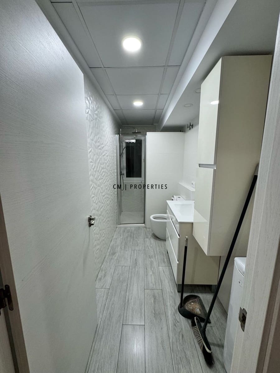 2 makuuhuone Asunto vuokrattavana paikassa Valencia kaupunki - 1 500 € (Ref: 9860990)