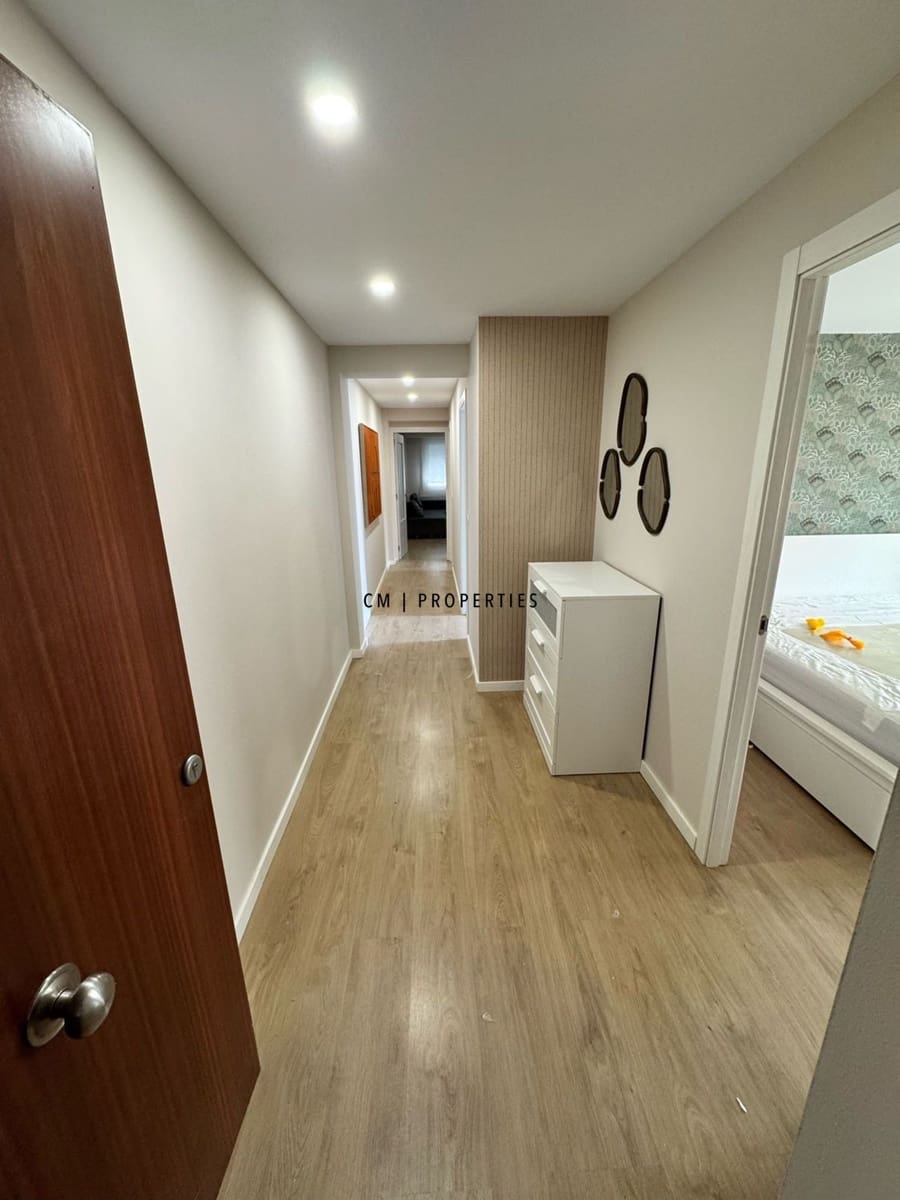 2 makuuhuone Asunto vuokrattavana paikassa Valencia kaupunki - 1 500 € (Ref: 9860990)