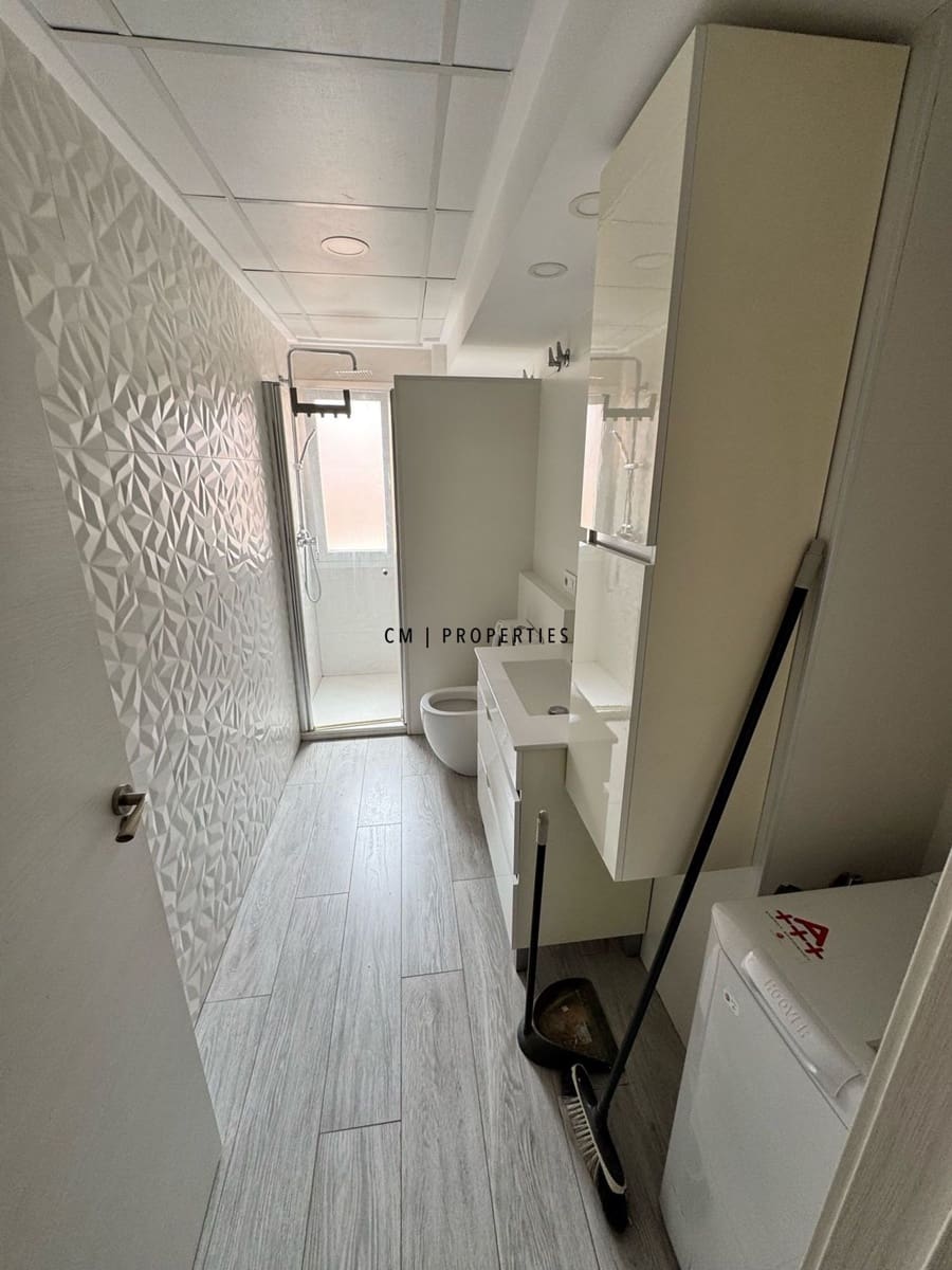 2 makuuhuone Asunto vuokrattavana paikassa Valencia kaupunki - 1 500 € (Ref: 9860990)