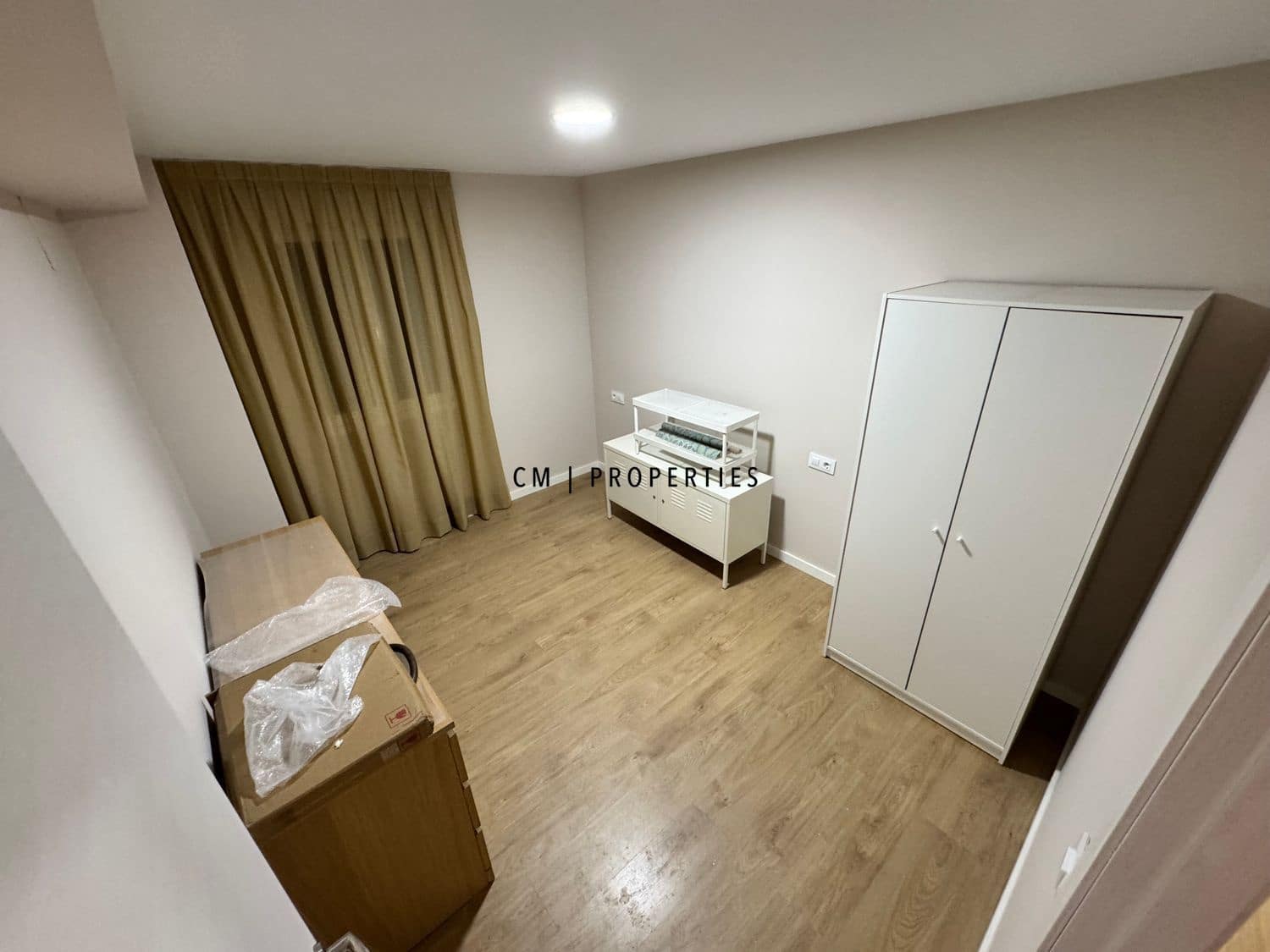 2 makuuhuone Asunto vuokrattavana paikassa Valencia kaupunki - 1 500 € (Ref: 9860990)