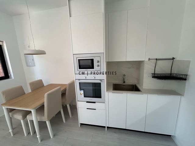 2 camera da letto Attico da affittare in Moncada con garage - 1.100 € (Rif: 9860991)
