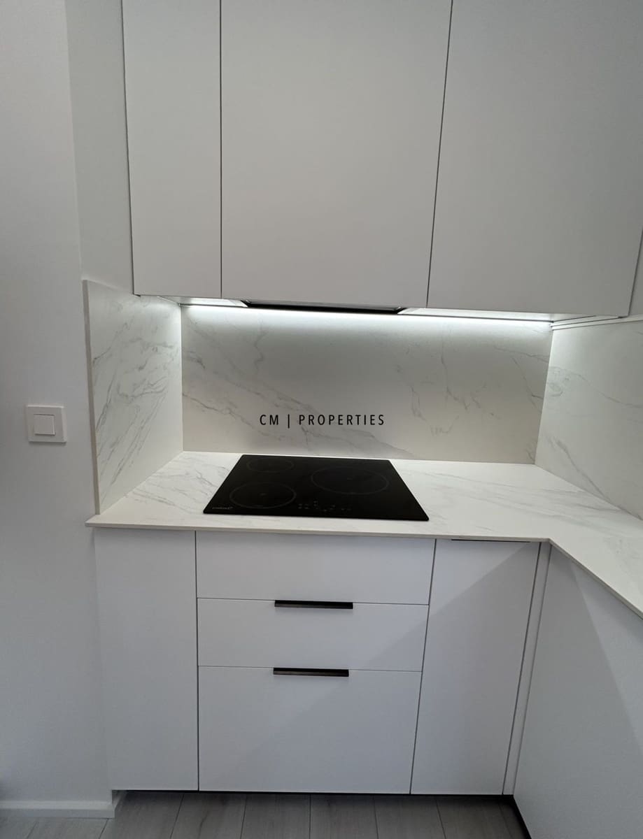 2 camera da letto Attico da affittare in Moncada con garage - 1.100 € (Rif: 9860991)
