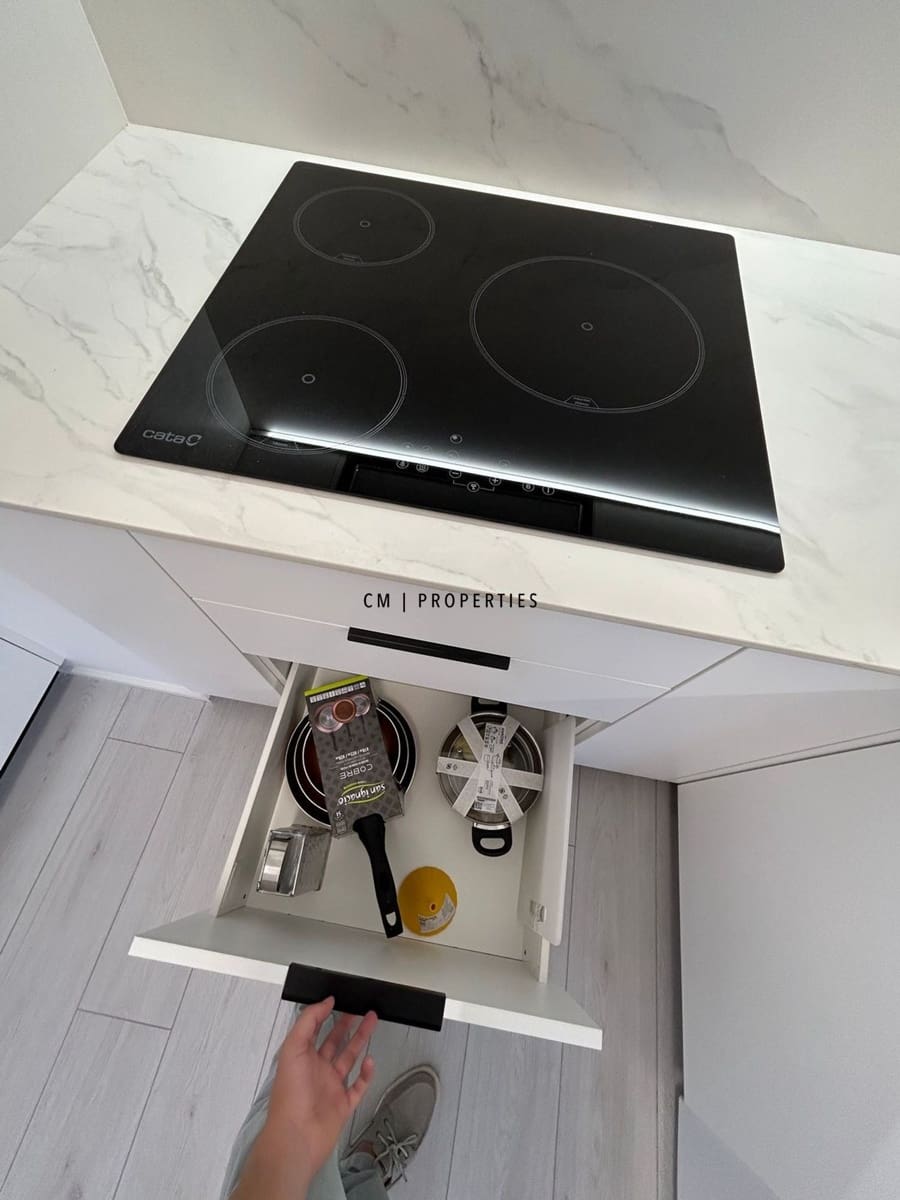 2 camera da letto Attico da affittare in Moncada con garage - 1.100 € (Rif: 9860991)