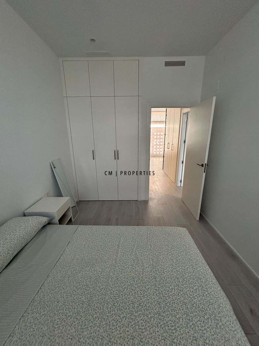 2 camera da letto Attico da affittare in Moncada con garage - 1.100 € (Rif: 9860991)