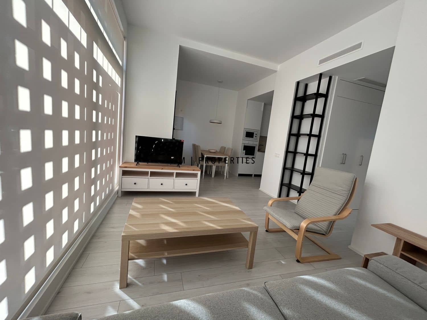 2 camera da letto Attico da affittare in Moncada con garage - 1.100 € (Rif: 9860991)