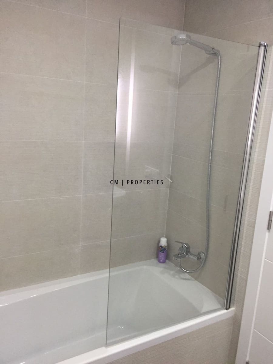 4 bedroom Flat for rent in Valencia city - € 1,950 (Ref: 9863718)